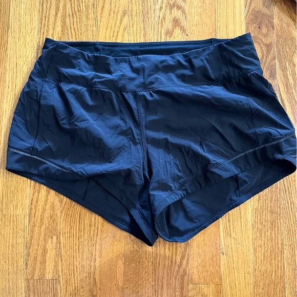 Lululemon Speed Up Short - Picture 2 of 4